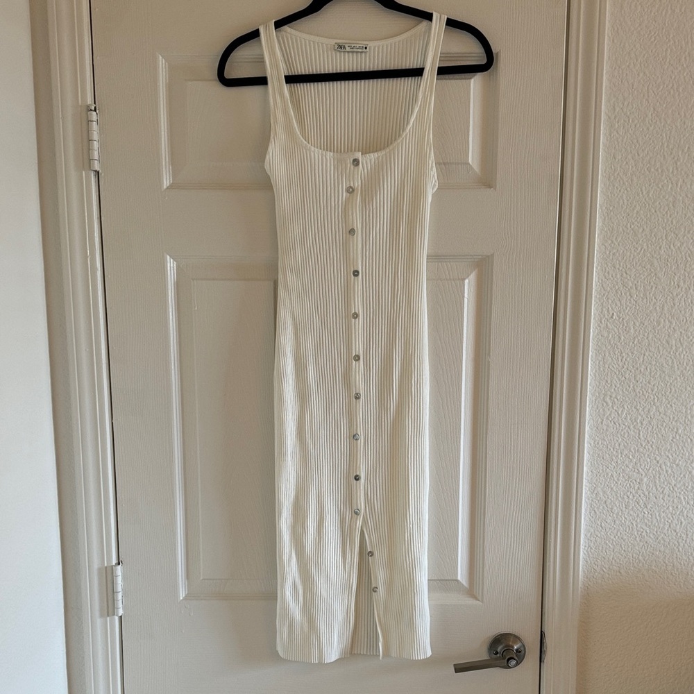 Zara Ivory Button-Down Midi Dress